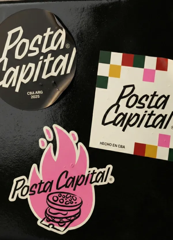 Posta Capital Branding : LaburoEstudio